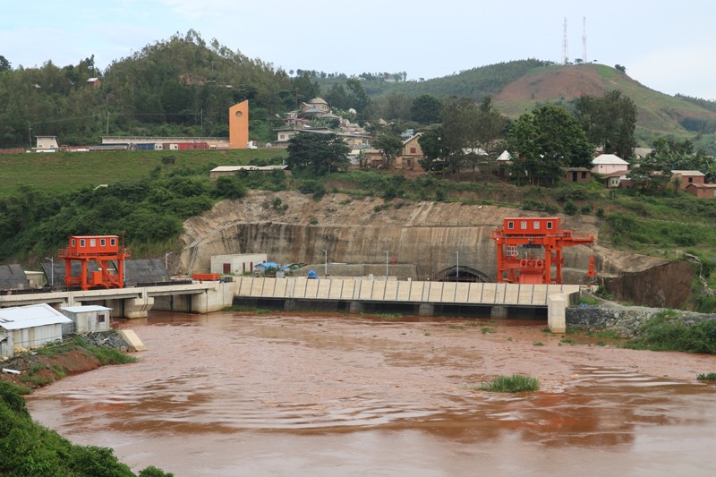 6376409638046443188267054