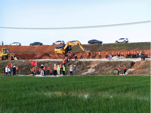 抗洪抢险报导-迎“汛”而上，奔赴前列 -299.png